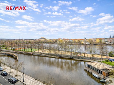Janáčkovo nábřeží, Praha 5 - Smíchov